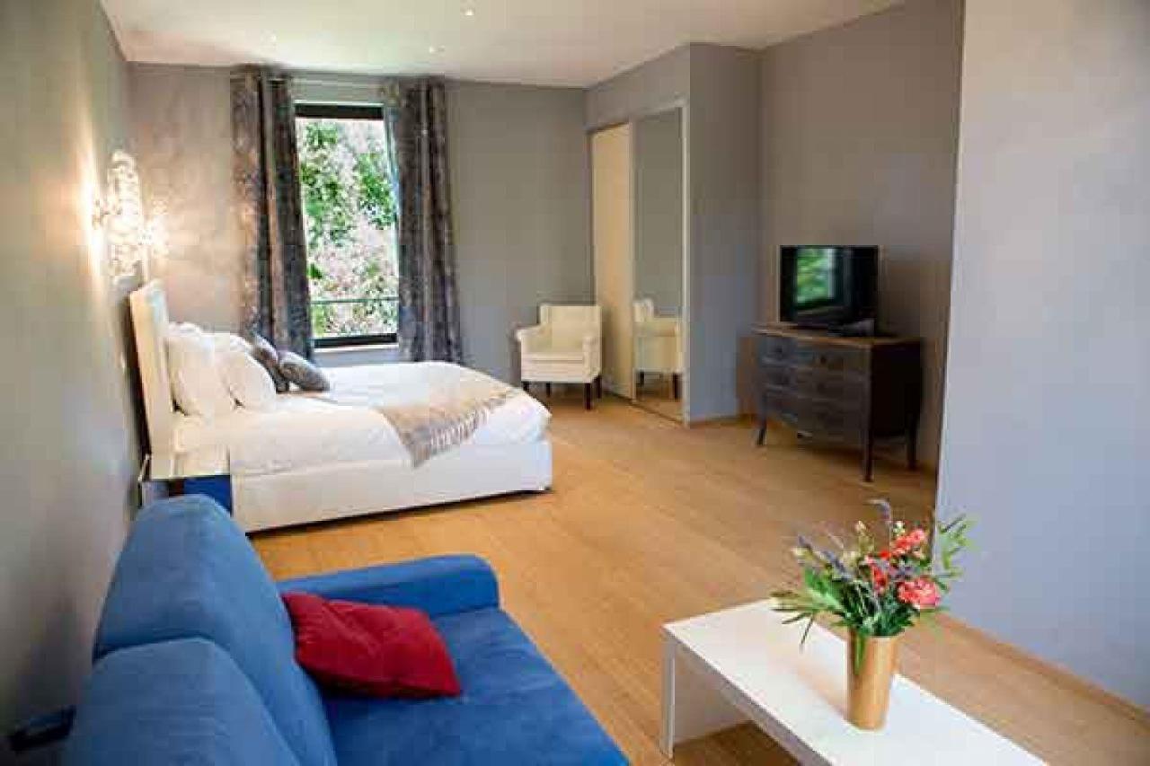 Domaine Du Prieure D'Estagel Chambres D'Hotes Saint-Gilles  Bagian luar foto